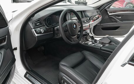 BMW 5 серия, 2015 год, 2 049 000 рублей, 6 фотография