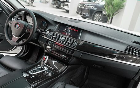 BMW 5 серия, 2015 год, 2 049 000 рублей, 12 фотография
