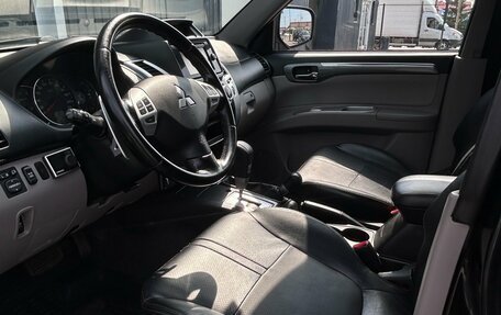 Mitsubishi Pajero Sport II рестайлинг, 2015 год, 1 870 000 рублей, 9 фотография