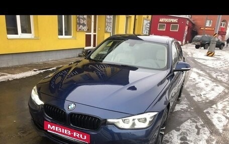 BMW 3 серия, 2018 год, 2 400 000 рублей, 16 фотография