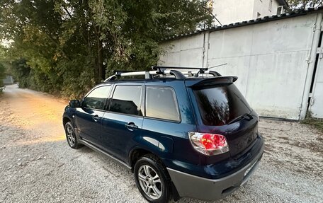 Mitsubishi Outlander III рестайлинг 3, 2003 год, 400 000 рублей, 5 фотография