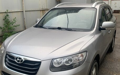 Hyundai Santa Fe III рестайлинг, 2010 год, 950 000 рублей, 2 фотография