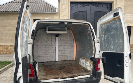 Peugeot Partner II рестайлинг 2, 2011 год, 600 000 рублей, 3 фотография