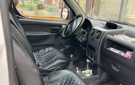 Peugeot Partner II рестайлинг 2, 2011 год, 600 000 рублей, 5 фотография