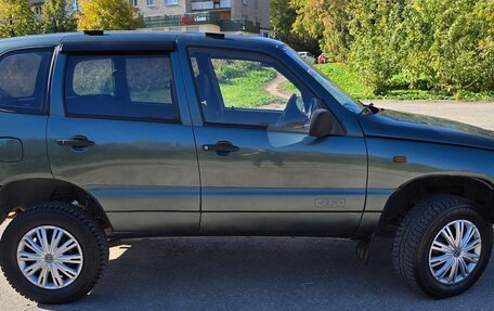 Chevrolet Niva I рестайлинг, 2009 год, 330 000 рублей, 2 фотография