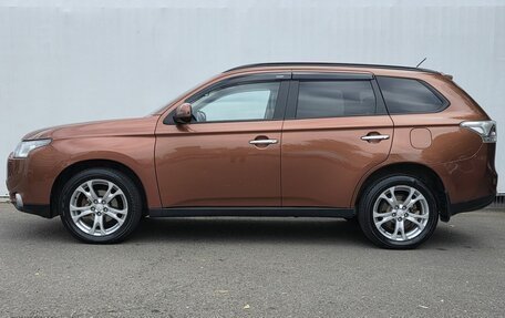 Mitsubishi Outlander III рестайлинг 3, 2012 год, 1 200 000 рублей, 8 фотография