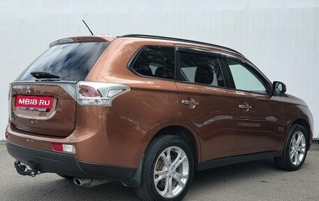 Mitsubishi Outlander III рестайлинг 3, 2012 год, 1 200 000 рублей, 5 фотография