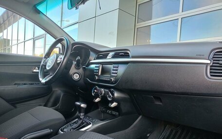 KIA Rio IV, 2017 год, 1 349 000 рублей, 6 фотография