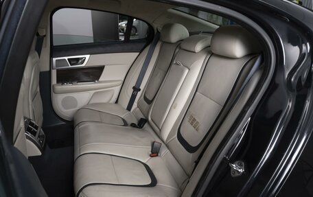 Jaguar XF I рестайлинг, 2013 год, 1 995 000 рублей, 9 фотография
