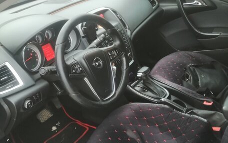 Opel Astra J, 2013 год, 680 000 рублей, 6 фотография