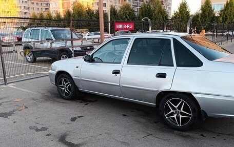 Daewoo Nexia I рестайлинг, 2009 год, 400 000 рублей, 15 фотография