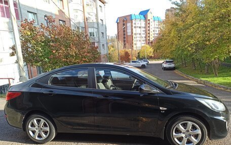 Hyundai Solaris II рестайлинг, 2011 год, 950 000 рублей, 2 фотография