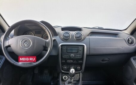 Renault Duster I рестайлинг, 2012 год, 911 000 рублей, 12 фотография
