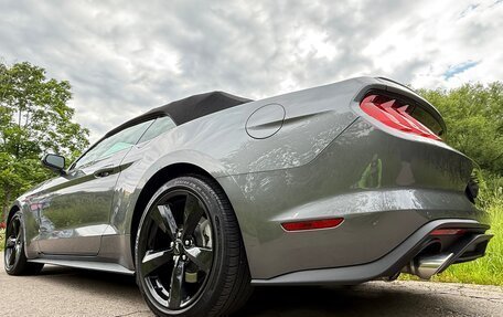 Ford Mustang VI рестайлинг, 2021 год, 4 599 000 рублей, 3 фотография