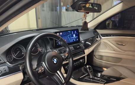 BMW 5 серия, 2010 год, 1 500 000 рублей, 9 фотография