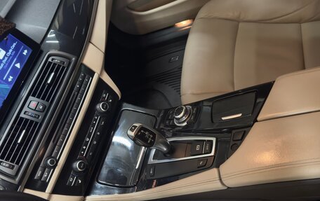 BMW 5 серия, 2010 год, 1 500 000 рублей, 11 фотография