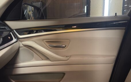 BMW 5 серия, 2010 год, 1 500 000 рублей, 15 фотография