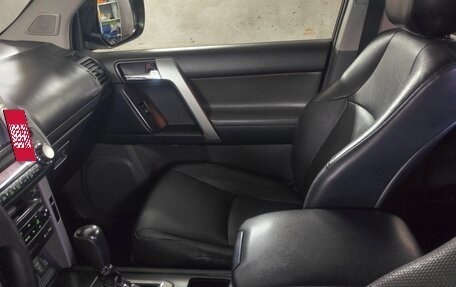 Toyota Land Cruiser Prado 150 рестайлинг 2, 2012 год, 3 499 999 рублей, 7 фотография