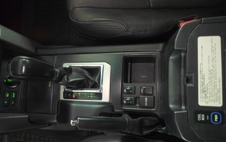 Toyota Land Cruiser Prado 150 рестайлинг 2, 2012 год, 3 499 999 рублей, 13 фотография