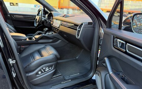 Porsche Cayenne III, 2019 год, 8 500 000 рублей, 18 фотография