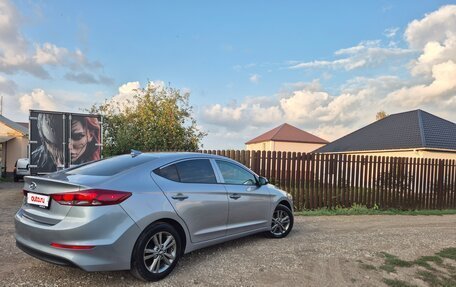 Hyundai Elantra VI рестайлинг, 2017 год, 1 420 000 рублей, 3 фотография