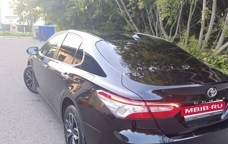 Toyota Camry, 2021 год, 2 820 000 рублей, 16 фотография