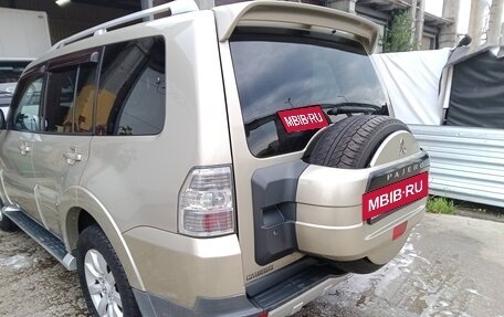 Mitsubishi Pajero IV, 2008 год, 1 193 000 рублей, 2 фотография