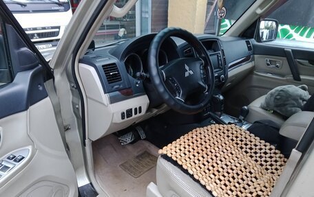 Mitsubishi Pajero IV, 2008 год, 1 193 000 рублей, 8 фотография