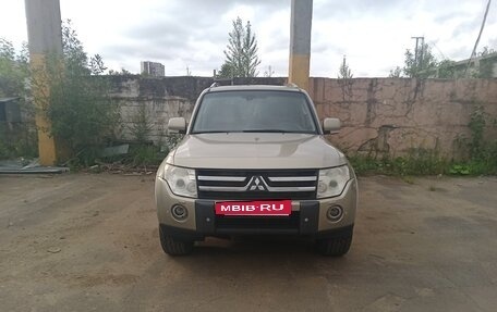 Mitsubishi Pajero IV, 2008 год, 1 193 000 рублей, 9 фотография