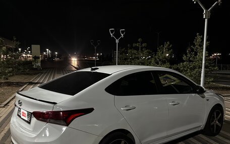 Hyundai Solaris II рестайлинг, 2018 год, 1 150 000 рублей, 2 фотография