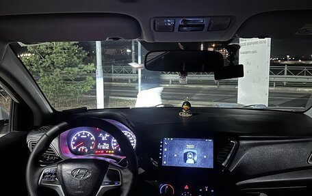 Hyundai Solaris II рестайлинг, 2018 год, 1 150 000 рублей, 10 фотография