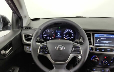 Hyundai Solaris II рестайлинг, 2017 год, 1 099 000 рублей, 10 фотография