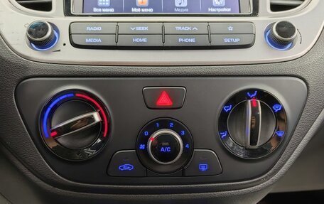 Hyundai Solaris II рестайлинг, 2017 год, 1 099 000 рублей, 14 фотография