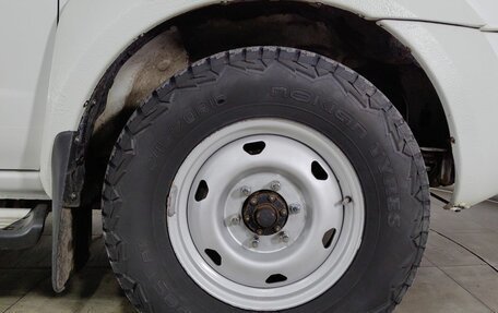 Nissan NP300, 2012 год, 770 000 рублей, 24 фотография