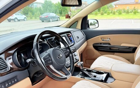 KIA Carnival III, 2019 год, 2 850 000 рублей, 11 фотография