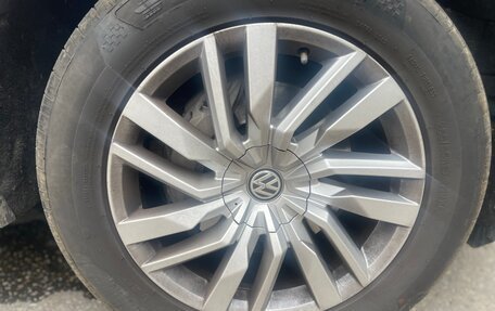 Volkswagen Touareg III, 2019 год, 5 970 000 рублей, 24 фотография