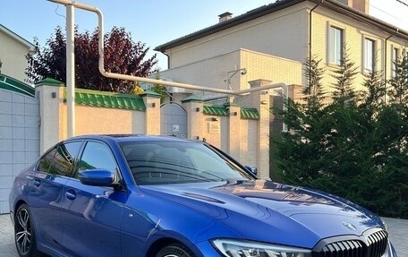 BMW 3 серия, 2019 год, 3 950 000 рублей, 2 фотография