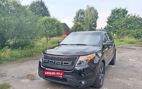 Ford Explorer VI, 2013 год, 2 357 000 рублей, 2 фотография