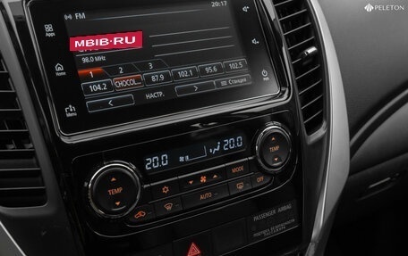 Mitsubishi Pajero Sport III рестайлинг, 2018 год, 2 990 000 рублей, 22 фотография