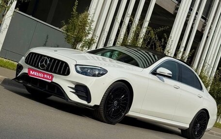 Mercedes-Benz E-Класс, 2021 год, 5 000 000 рублей, 1 фотография