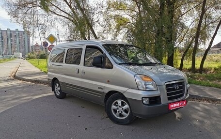 Hyundai Starex I рестайлинг, 2006 год, 890 000 рублей, 1 фотография