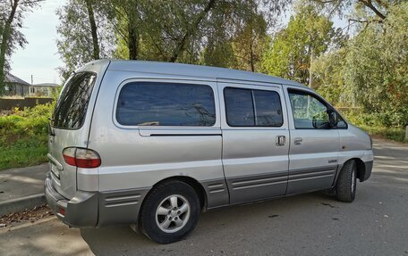 Hyundai Starex I рестайлинг, 2006 год, 890 000 рублей, 5 фотография