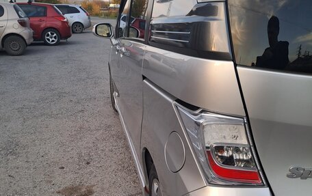 Honda Freed I, 2012 год, 990 990 рублей, 4 фотография