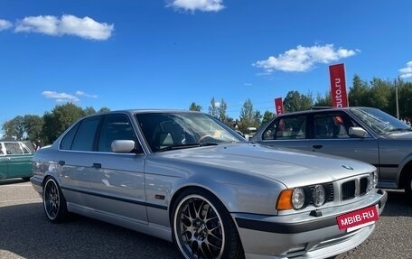 BMW 5 серия, 1994 год, 5 700 000 рублей, 15 фотография