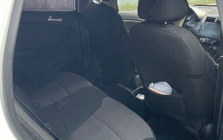 Hyundai Solaris II рестайлинг, 2013 год, 540 000 рублей, 5 фотография