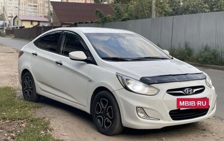 Hyundai Solaris II рестайлинг, 2013 год, 540 000 рублей, 14 фотография