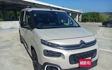 Citroen Berlingo III, 2021 год, 1 870 000 рублей, 3 фотография