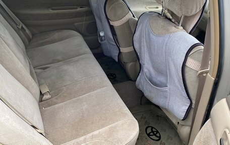 Toyota Vista V30, 2000 год, 450 000 рублей, 3 фотография
