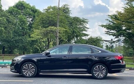 Volkswagen Passat B8 рестайлинг, 2021 год, 1 850 000 рублей, 5 фотография