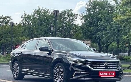 Volkswagen Passat B8 рестайлинг, 2021 год, 1 850 000 рублей, 2 фотография